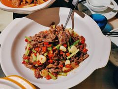 -佬麻雀·新湘菜(东方宝泰店)