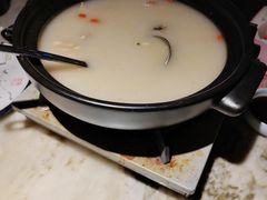 广式猪肚鸡煲-绿茶餐厅(乐峰广场店)