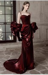 点击看大图 -厦门苏迪尔婚纱礼服批发零售/男装定制