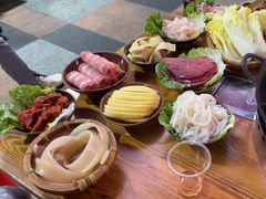 -乖嬢嬢重庆老火锅(南联店)
