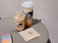-喜茶(上海打浦桥日月光gelato lab+店)