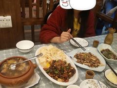 -小厨子私房菜·云南美食店