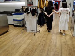 -优衣库(东莞汇一城店)