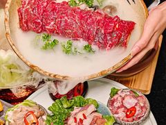 -得意咚瓜·顺德鱼生·冬瓜火锅(深圳首店)