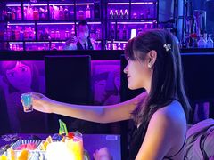 -vimi便利店酒吧