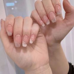 -悦指间美甲美睫
