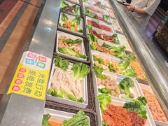 -尚品海鲜肥牛自助火锅(湖明店)