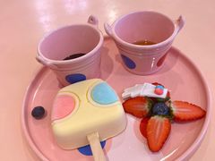 -水桶王国主题餐厅·聚会·生日派对·亲子活动·家庭套餐(亚龙湾希尔顿店)