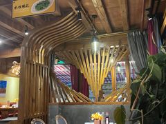 -隔壁老王·家常云南菜(花巷店)