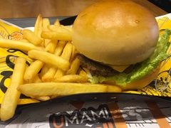 -UMAMI乌玛米披萨·汉堡·清真Halal(红岭北店)
