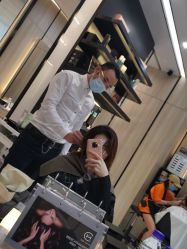 -HAIR CORNER
