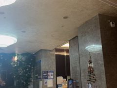 -粤塔x电竞酒店(深圳龙华大浪后浪新天地店)