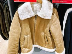 -优衣库(广州番禺万达广场店)