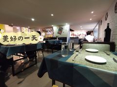 -又见马甲M8融合西餐厅(厦门体育中心店)