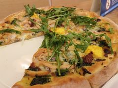 -城市大道红炉披萨烘焙坊