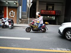 -宁波世界贸易中心-停车场