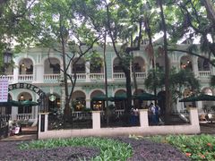 星巴克(沙面店)-星巴克臻选(广州沙面店)