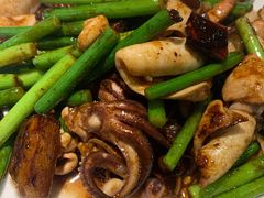 五花肉炒皮管-吕氏疙瘩汤·私家菜馆(慈云寺店)