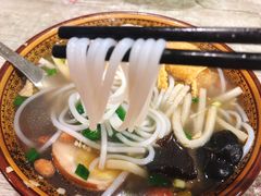 -韦记螺蛳粉(NO2店)