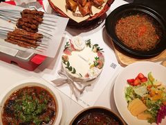 -鸽子侯·家宴·平价海鲜(市图书馆店)