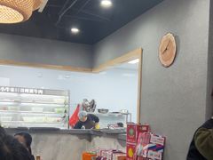 -小牛家村·贵州黄牛肉火锅(梦想小镇二分店)