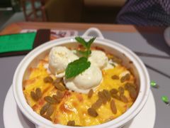 冰淇淋吐司烤布蕾-桂满陇·手作小笼包&江南叫花鸡(中山公园店)