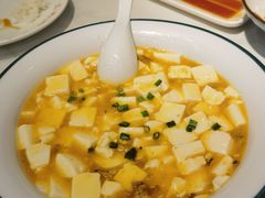 蟹粉豆腐-三玛璐酒楼(汉口路店)