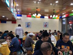 大堂-乡土特色.冷锅鱼.牦牛肉汤锅