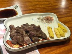 -肉魁屋·烧肉·烧鸟·酒场(高新店)