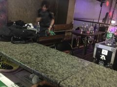 -奔马滚轴溜冰场