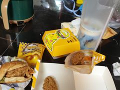 -迈德思客•汉堡•烤鸡(围墙巷店)