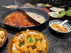 -冯校长老火锅(中联广场店)