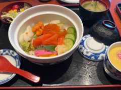 -小山日本料理(兴业太古汇店)
