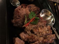 烤猪颈肉-Ruen Urai