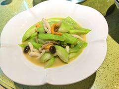 -铜锣湾·有麝自然香(重庆新天地店)