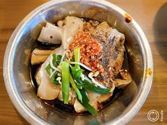 鸡豆凉粉-88号小吃店·经典云南菜·地道纳西美食