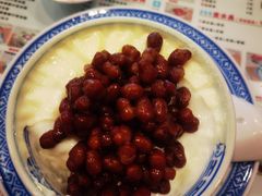 -广信牛奶甜品世家(台东店)