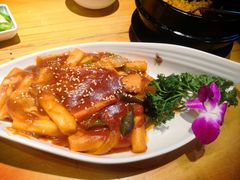 -唯成•韩国炭火烤肉 유성고기