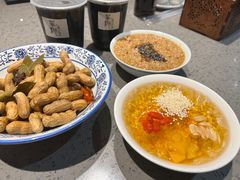 -荣家小吃(紫阳街店)