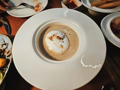 黑松露奶油蘑菇汤-Golden Lily河内巴黎法越料理餐厅(建国西路店)