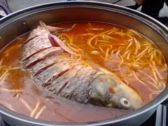 酸汤鱼-弘烨 贵州酸汤 鱼火锅(东财店)