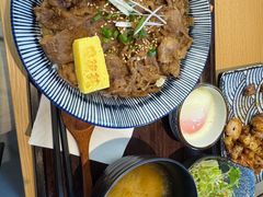 -桃花丼烧肉饭(凯丹商场店)