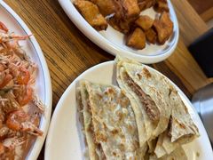 -溢心园香河肉饼总店