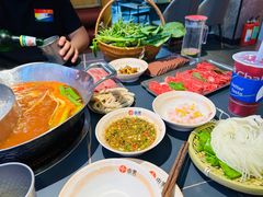 -由衷贵州酸汤牛肉火锅(新桥店)