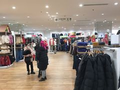 -优衣库(太原龙湖万达广场店)