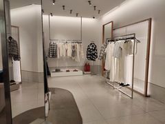 -ZARA(大上海时代广场店)