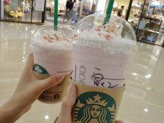 -星巴克臻选(南京金茂览秀城店)