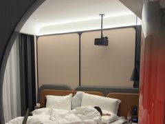 -朵兰达V酒店(成都春熙路太古里国金中心店)