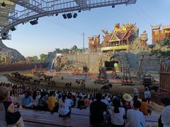 -七彩云南欢乐世界