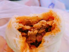 咸蛋黄超人包-老陶包子铺(南大西南村店)